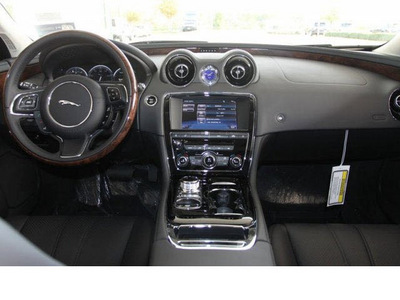 jaguar xj 2012 sedan base gasoline rear wheel drive 77090