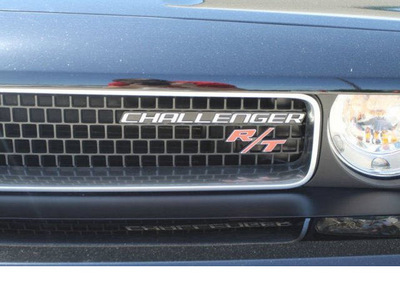 dodge challenger 2012 black coupe r t gasoline rear wheel drive manual 77090