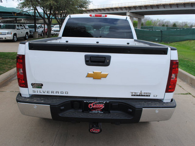 chevrolet silverado 1500 2012 white lt flex fuel 8 cylinders 4 wheel drive not specified 76051