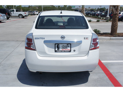 nissan sentra 2010 white sedan 2 0 gasoline 4 cylinders front wheel drive automatic 78520