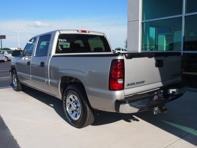 chevrolet silverado 1500 2005 silver ls gasoline 8 cylinders rear wheel drive automatic 76234