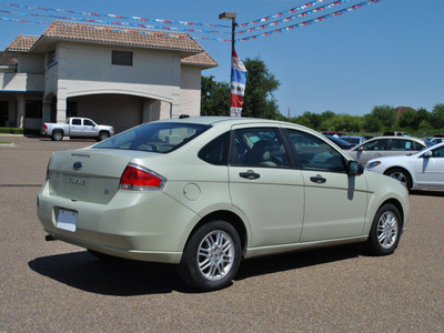 ford focus 2010 beige sedan se gasoline 4 cylinders front wheel drive automatic 78550