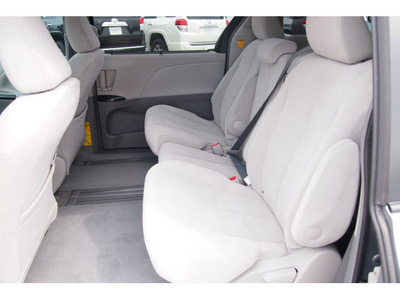 toyota sienna 2012 silver van le 7 passenger auto access sea gasoline 6 cylinders front wheel drive automatic 77074