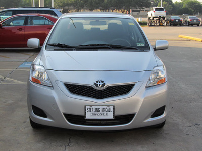 toyota yaris 2011 silver sedan gasoline 4 cylinders front wheel drive automatic with overdrive 77074