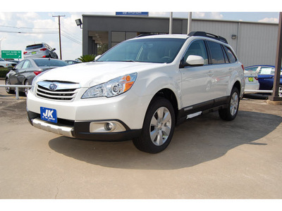subaru outback 2011 white wagon 2 5i premium gasoline 4 cylinders all whee drive automatic with overdrive 77627
