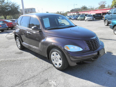 chrysler pt cruiser 2005 purple wagon gasoline 4 cylinders front wheel drive manual 78205