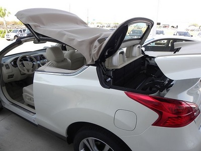 nissan murano crosscabriolet 2011 white suv gasoline 6 cylinders all whee drive cont  variable trans  77471