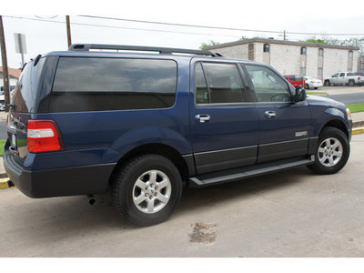 ford expedition el 2007 dk  blue suv xlt gasoline 8 cylinders rear wheel drive automatic 78757