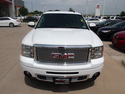 gmc sierra 1500 2011 white denali flex fuel 8 cylinders 2 wheel drive automatic 76049