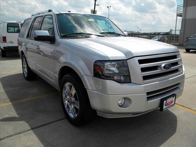ford expedition 2010 silver suv limited flex fuel 8 cylinders 2 wheel drive 6 speed automatic 77026