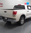 toyota tundra 2012 gasoline 8 cylinders 2 wheel drive not specified 75020