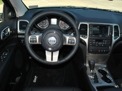 jeep grand cherokee 2012 black suv altitude gasoline 6 cylinders 4 wheel drive automatic 75067