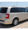 chrysler town and country 2012 cashmere van limited flex fuel 6 cylinders front wheel drive shiftable automatic 77450