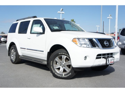 nissan pathfinder 2011 white suv silver edition gasoline 6 cylinders 2 wheel drive automatic 78552
