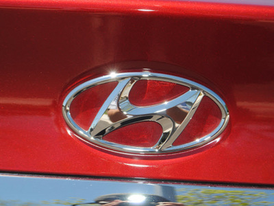 hyundai sonata 2011 red sedan limited gasoline 4 cylinders front wheel drive automatic 76087