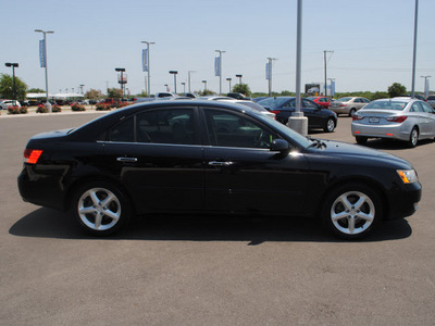 hyundai sonata 2006 black sedan gasoline 6 cylinders front wheel drive automatic 76087