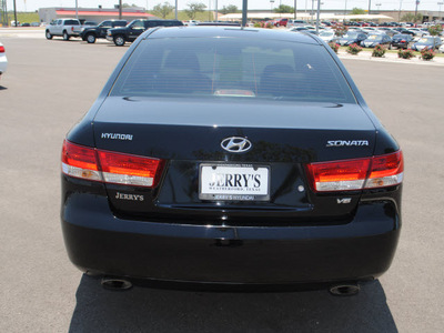 hyundai sonata 2006 black sedan gasoline 6 cylinders front wheel drive automatic 76087