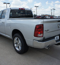 dodge ram 1500 2011 silver pickup truck lone star gasoline 8 cylinders 2 wheel drive automatic 76011