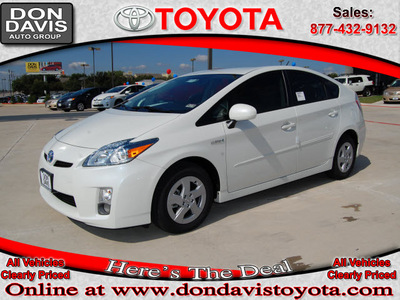 toyota prius 2011 white ii hybrid 4 cylinders front wheel drive automatic 76011