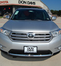 toyota highlander 2012 silver suv se gasoline 6 cylinders front wheel drive automatic 76011