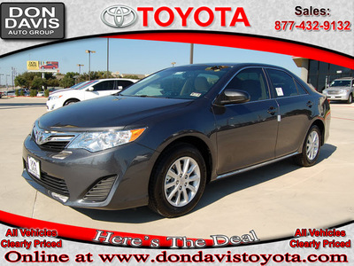 toyota camry 2012 gray sedan le 4 cylinders front wheel drive automatic 76011