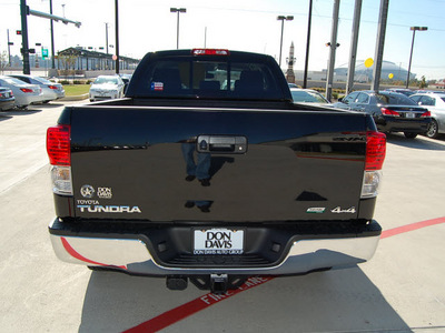 toyota tundra 2012 black grade flex fuel 8 cylinders 4 wheel drive automatic 76011