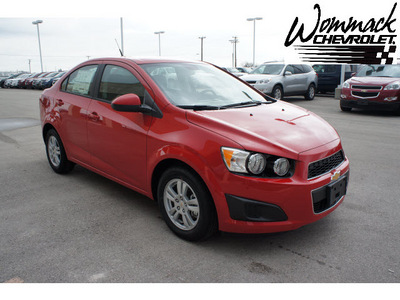 chevrolet sonic 2012 red sedan ls gasoline 4 cylinders front wheel drive automatic 78009