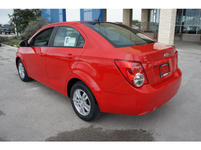 chevrolet sonic 2012 red sedan ls gasoline 4 cylinders front wheel drive automatic 78009