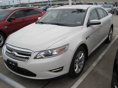 ford taurus 2012 white sedan sel gasoline 6 cylinders front wheel drive automatic 77578