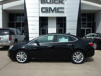 buick verano 2012 black sedan 1 sd gasoline 4 cylinders front wheel drive automatic 75007