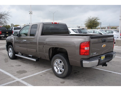 chevrolet silverado 1500 2012 brown pickup truck lt flex fuel 8 cylinders 2 wheel drive 6 speed automatic 78224