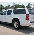 chevrolet suburban 2011 white suv lt 1500 flex fuel 8 cylinders 2 wheel drive automatic with overdrive 77532