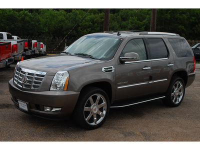 cadillac escalade hybrid 2012 brown suv hybrid 8 cylinders rear wheel drive automatic with overdrive 77074