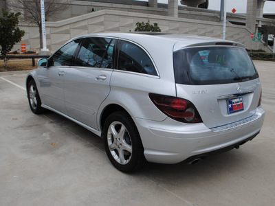 mercedes benz r class 2009 silver suv r350 gasoline 6 cylinders 4 wheel drive automatic 75034