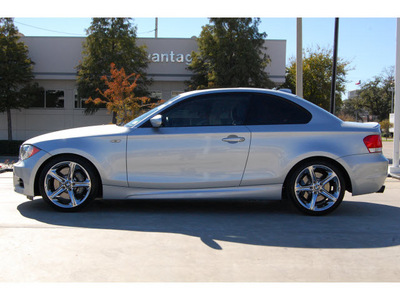 bmw 1 series 2008 silver coupe 135i gasoline 6 cylinders rear wheel drive automatic 77002