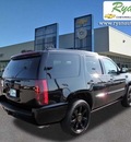 cadillac escalade 2008 black suv nav sunroof dvd quads gasoline 8 cylinders all whee drive 6 speed automatic 55313