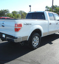 ford f 150 2009 white lariat flex fuel 8 cylinders 4 wheel drive 6 speed automatic 56301