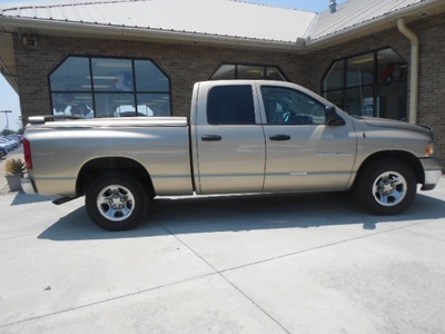 dodge ram pickup 1500 2003 tan gasoline 8 cylinders rear wheel drive not specified 43228