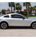 ford mustang 2006 silver coupe v6 premium gasoline 6 cylinders rear wheel drive automatic with overdrive 77065