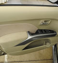 mitsubishi outlander 2009 beige suv se gasoline 4 cylinders all whee drive automatic 44060