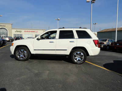 jeep grand cherokee 2010 white suv limited gasoline 8 cylinders 4 wheel drive 5 speed automatic 60915