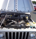 jeep wrangler 2004 silver suv x gasoline 6 cylinders 4 wheel drive automatic with overdrive 45342