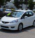 honda fit 2010 white hatchback sport gasoline 4 cylinders front wheel drive automatic 27511