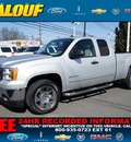 gmc sierra 1500 2011 silver sle flex fuel 8 cylinders 4 wheel drive automatic with overdrive 08902