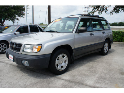 subaru forester 2000 silver wagon forester gasoline 4 cylinders all whee drive 4 speed automatic 77099