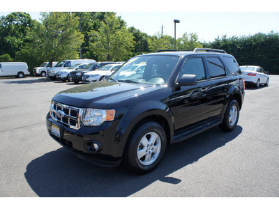 ford escape 2009 black suv xlt gasoline 6 cylinders 4 wheel drive automatic with overdrive 08902