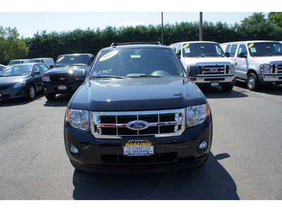 ford escape 2009 black suv xlt gasoline 6 cylinders 4 wheel drive automatic with overdrive 08902