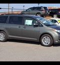 toyota sienna 2012 green van 2012 toyota sienna xle v6 8 passeng gasoline 6 cylinders front wheel drive 6 speed automatic 46219