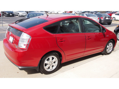 toyota prius 2008 red hatchback standard hybrid 4 cylinders front wheel drive automatic 77802