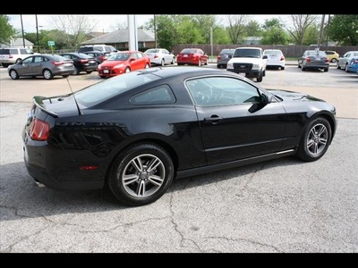 ford mustang 2012 black coupe v6 premium gasoline 6 cylinders rear wheel drive 75142